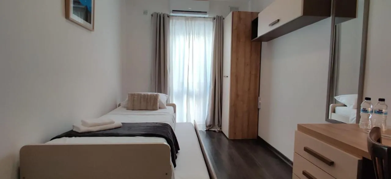Guest house Lovely 4 Bedroom, 3 Bathroom, Maisonette With Terraces. Is-Swieqi