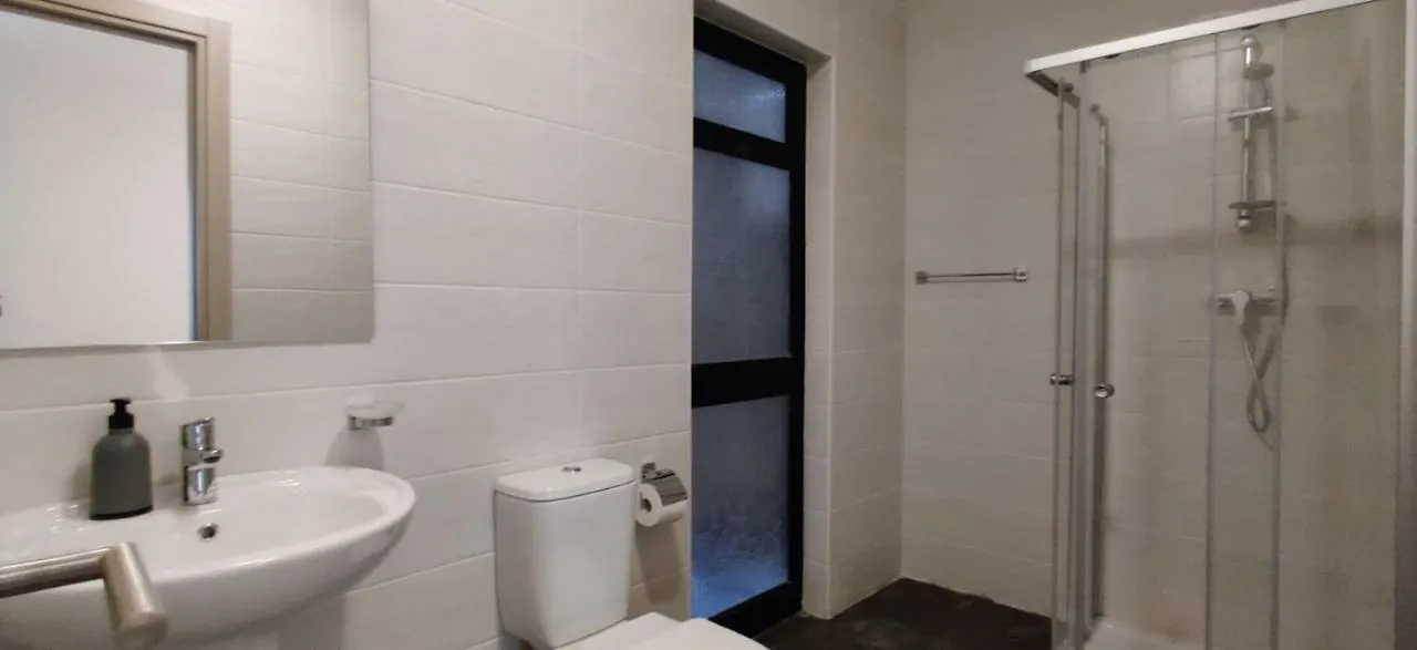 Lovely 4 Bedroom, 3 Bathroom, Maisonette With Terraces. Is-Swieqi Guest house